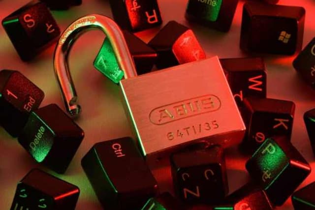 As Hackers "More Efficiently" Utilize AI, How Will the "Spear and Shield" Arms Race in Web3 Escalate?