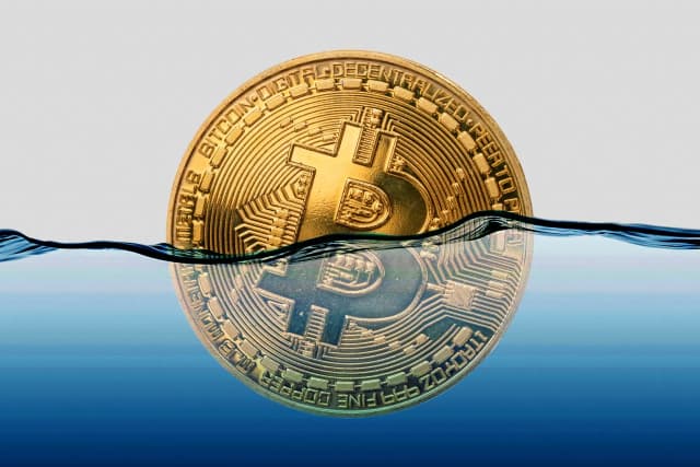 Bitcoin's "Liquidity Siege"