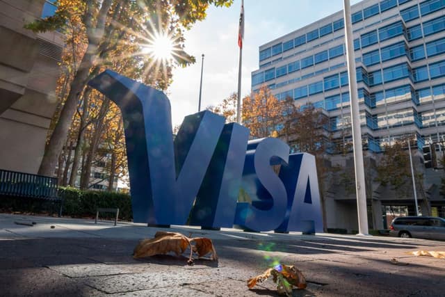 Visa integrates USDC, payment giants are embracing cryptocurrencies