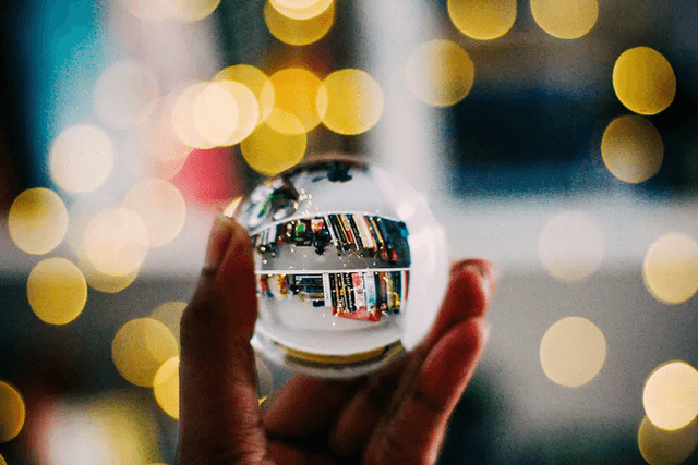 Understand the concept of "soul binding token" through EIP-5114