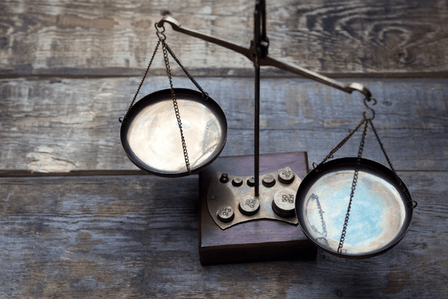DApp Annual Report: DeFi is no longer the dominant application type on Ethereum