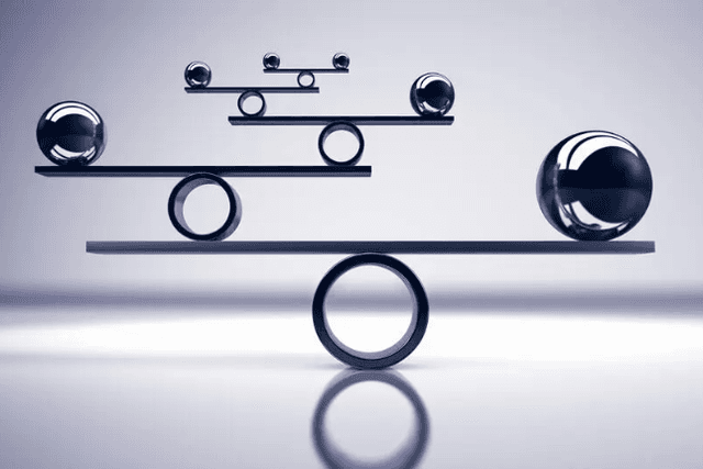 Review the operation of "Brother Sun" in the crisis, and sort out the escape guide for 5 stablecoins decoupling