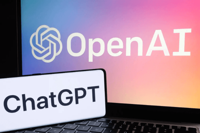How does ChatGPT interpret the Fed's speech and predict the price trend of Bitcoin?