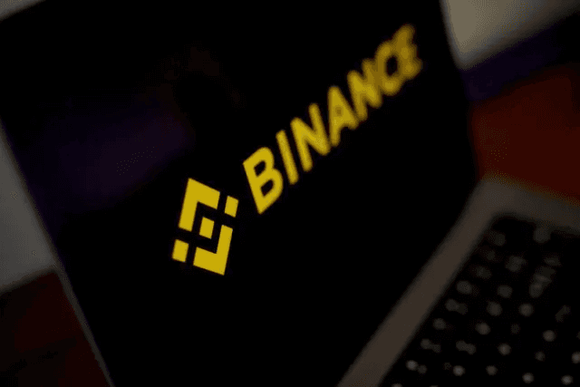 In addition to BONK, what other projects do Binance have that have contracts listed but no spot?