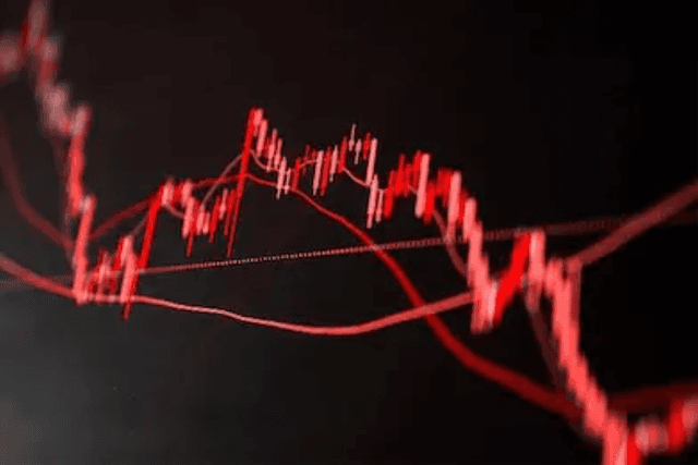 After 3 consecutive months of decline, will the crypto market recover?
