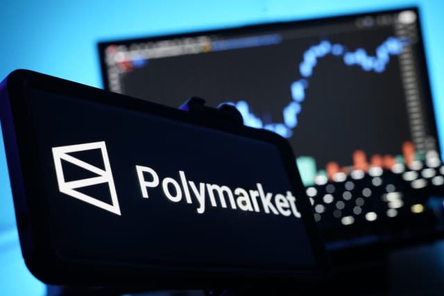 解读Polymarket昨夜重大更新：收费扩围、自我监管、新增激励