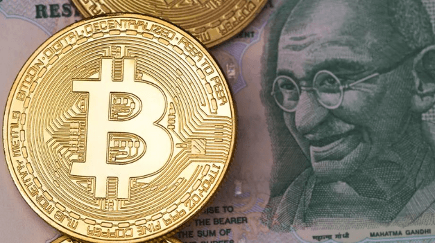 In addition to hoarding Bitcoin, how can institutions quietly make money in the bull market?