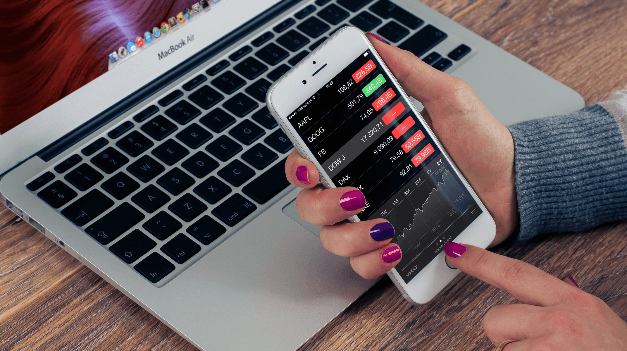 ETH has made a big correction, and DeFi has collectively dived. Do you want to get on DeFi?