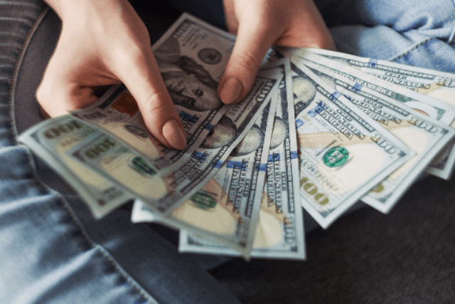Looking back on the 519 tragedy｜All exchanges went down one after another, FTX founder SBF released a picture: FTX contract liquidation rate is only 2%