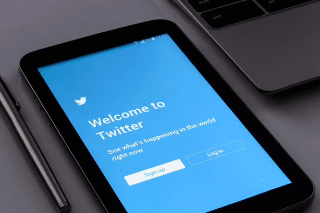 Musk bought Twitter for $44 billion: more than a month's work at every step, and his wish finally came true
